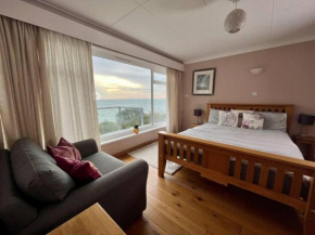 2 Bedroom Seaview Apartment